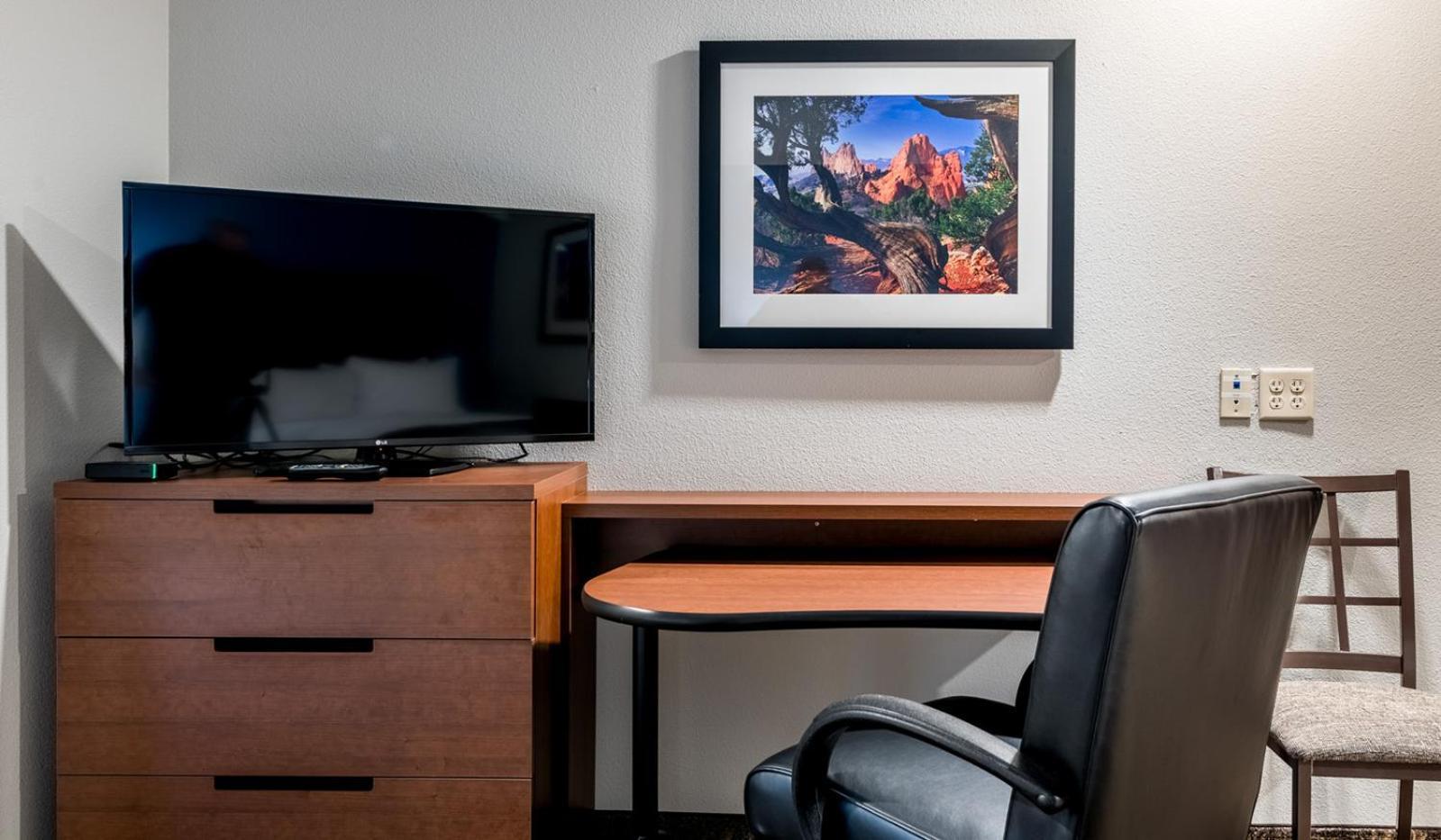 My Place Hotel-Colorado Springs,Co Экстерьер фото